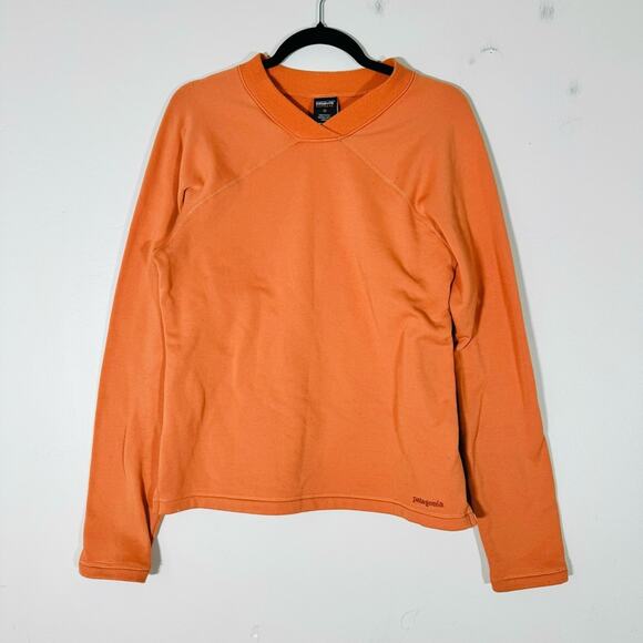 Patagonia's Capilene fleece orange crew pull over top woman’s medium - Picture 1 of 10